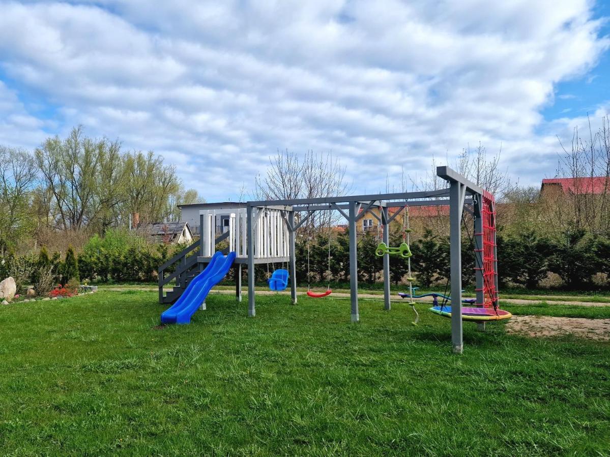 U Ani Domki Z Podgrzewanym Basenem Rewal Exterior foto